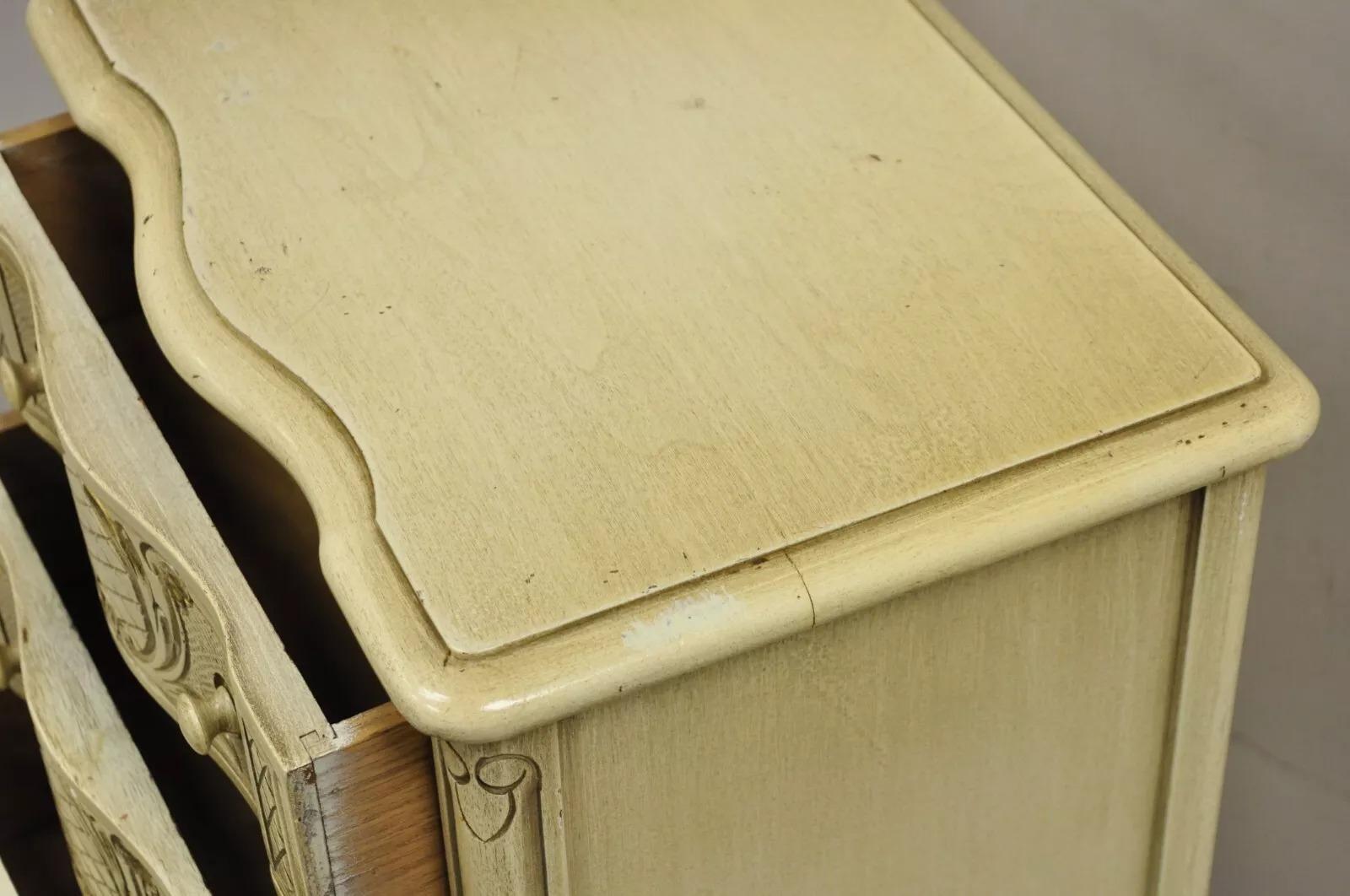 Vintage French Country Provincial Style Cream Painted 5 Drawer Chest Nightstand For Sale 1