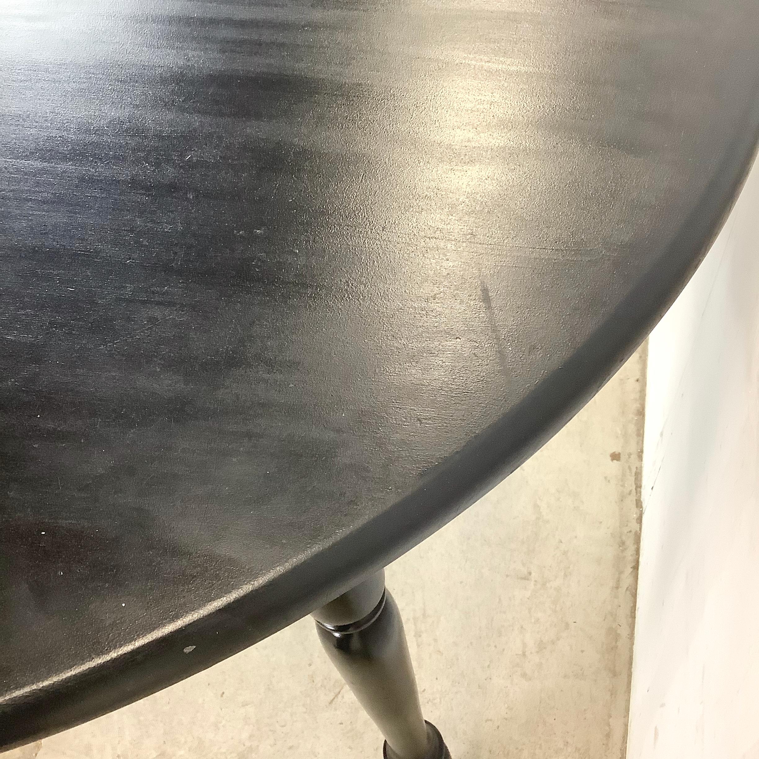 Vintage French Country Style Dining Table with Leaves 9