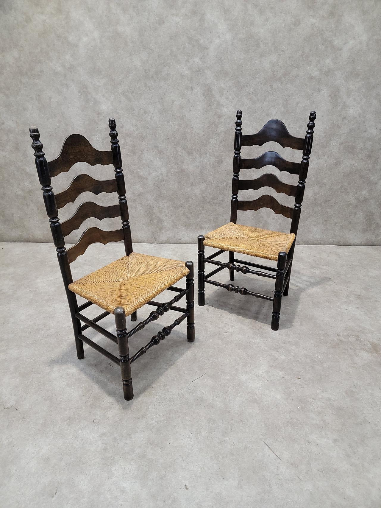 Vintage French Country Style Ladder Back Rush Seat Side Chairs - Pair In Good Condition For Sale In Chicago, IL
