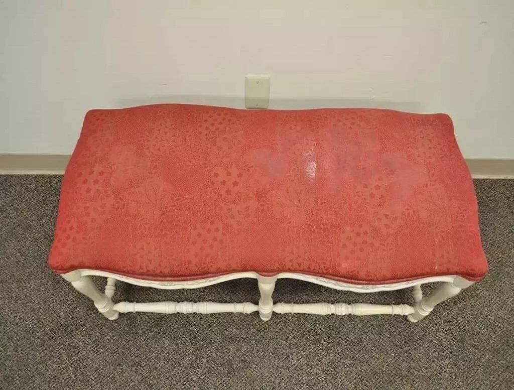 Vintage French Country Style White Carved Wood 6 Leg Upholstered Window Bench In Good Condition For Sale In Philadelphia, PA