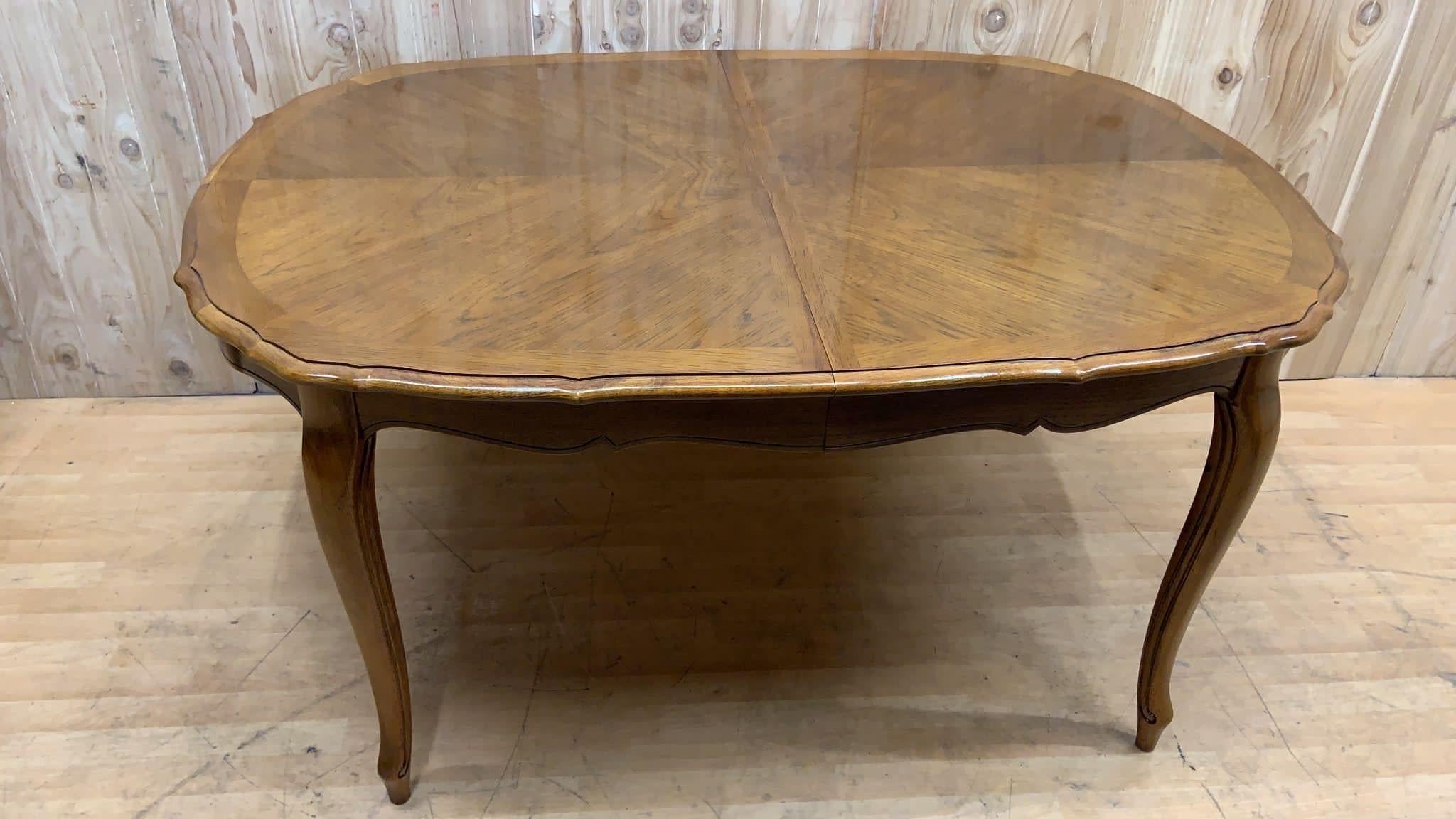Vintage French Country Thomasville Expandable Dining Table 5