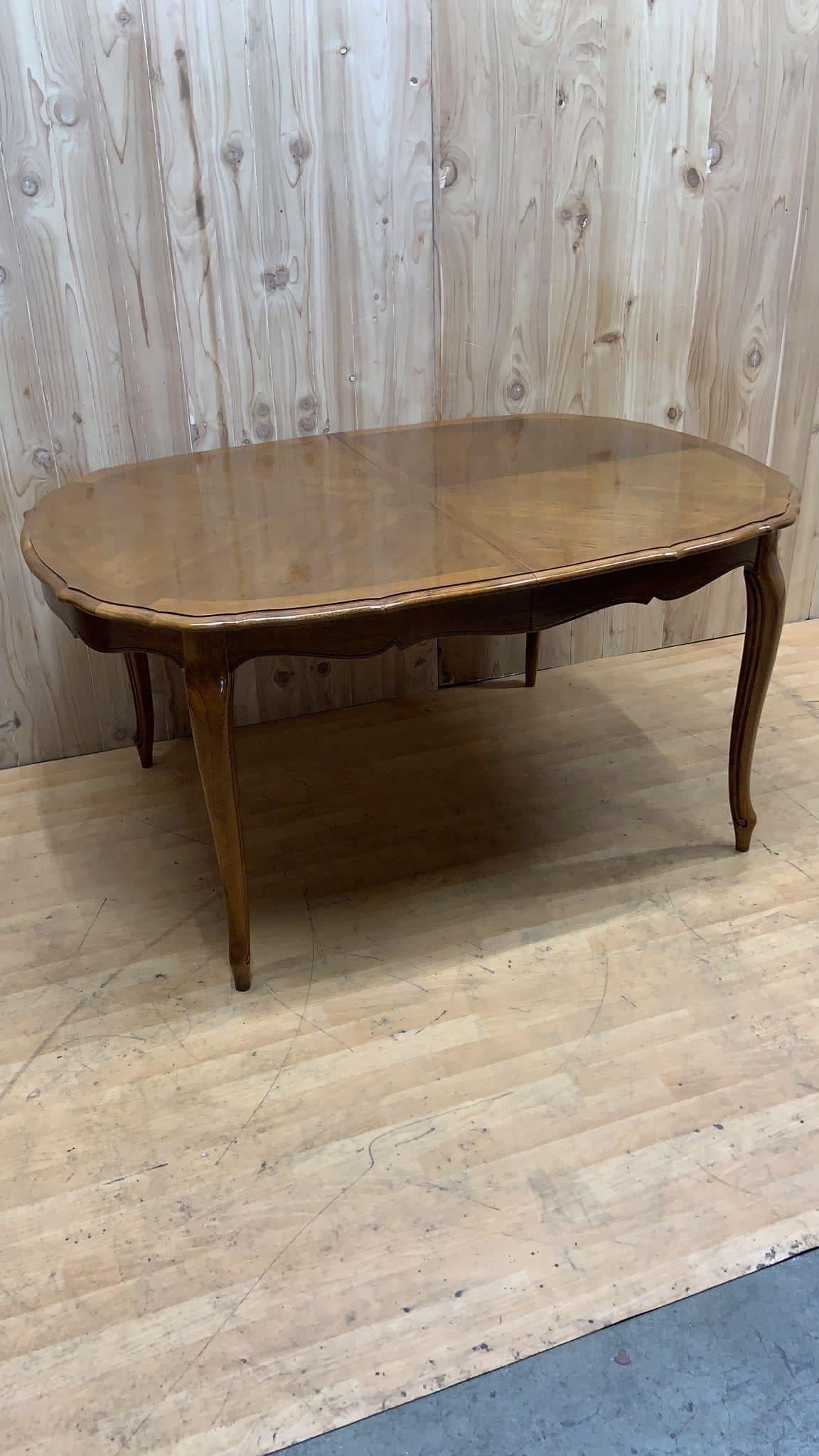 Vintage French Country Thomasville Expandable Dining Table 6
