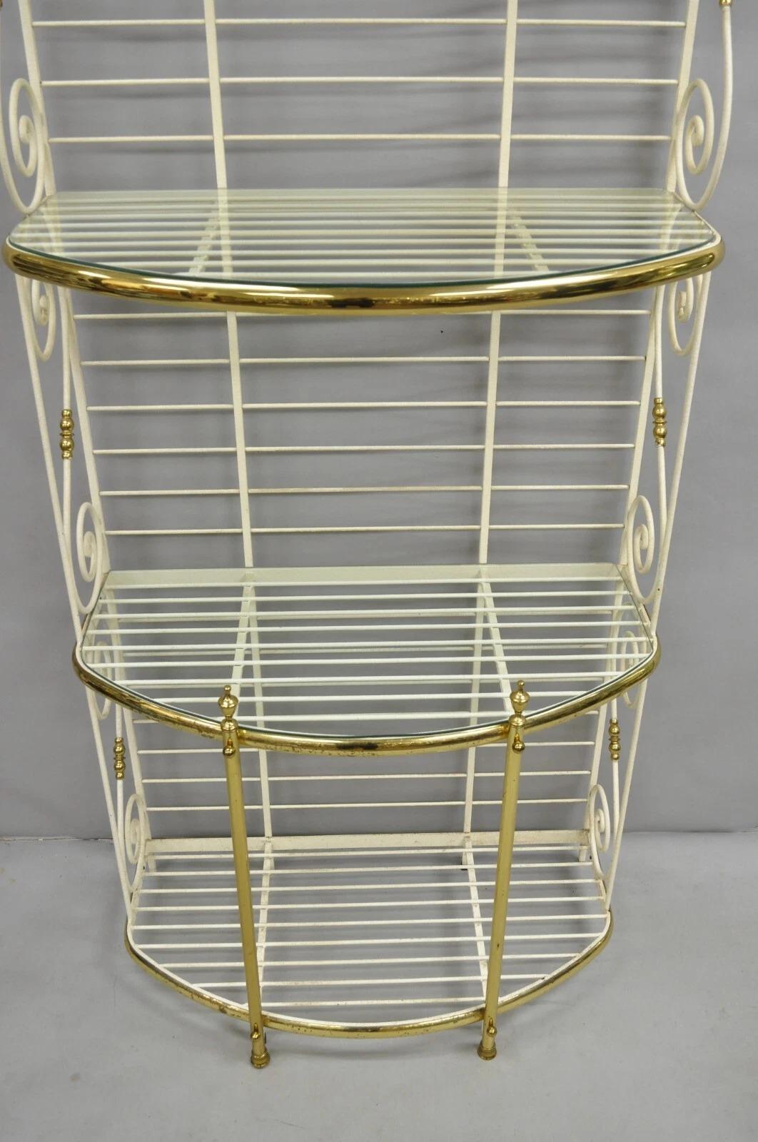 Vintage French Country White Wrought Iron & Brass 3 Tier Pastry Bakers Rack In condizioni buone in vendita a Philadelphia, PA