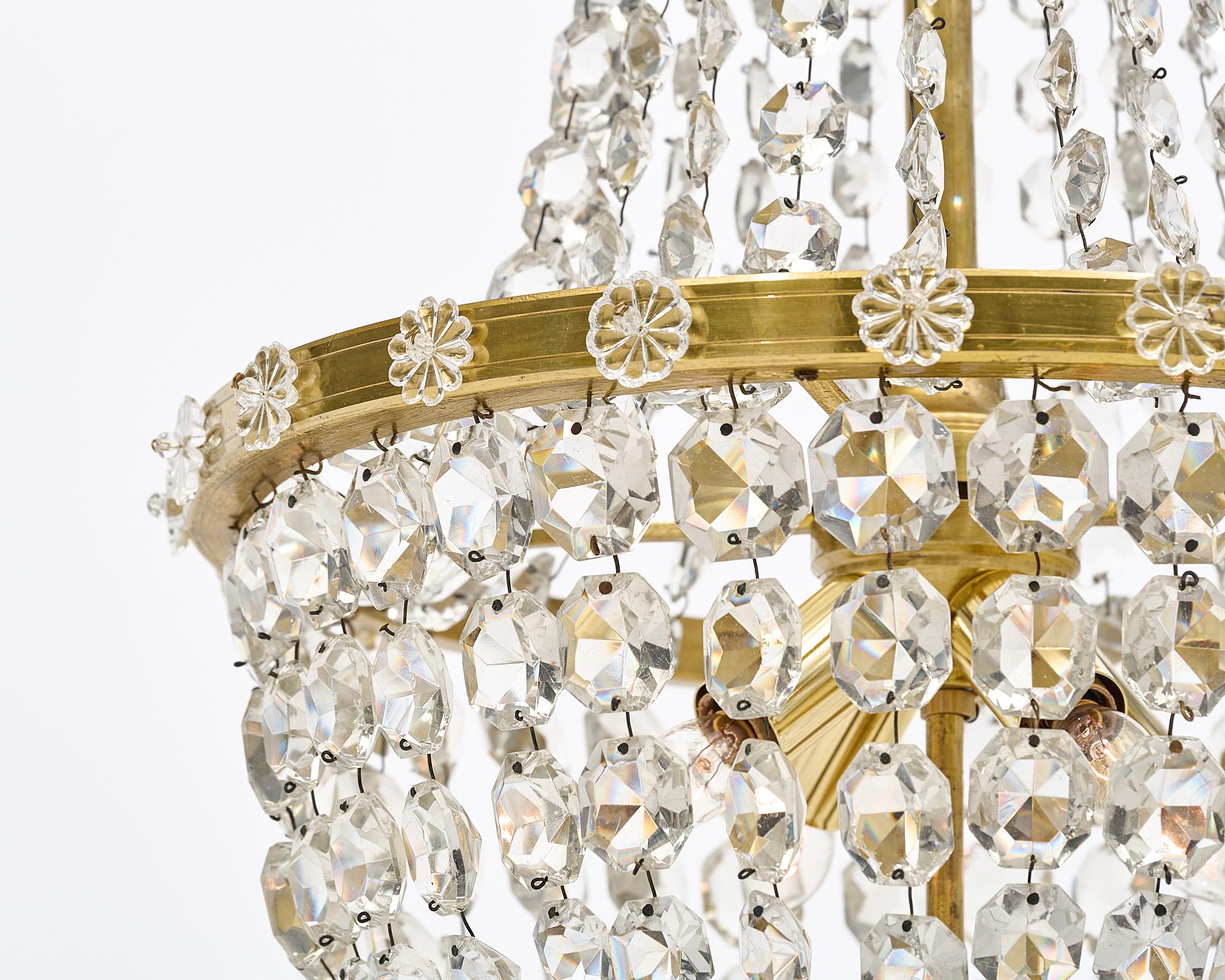 Vintage French Crystal Chandelier In Good Condition For Sale In Austin, TX