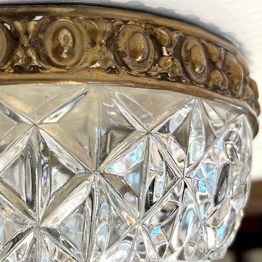 Patiné Luminaire français vintage en cristal en vente