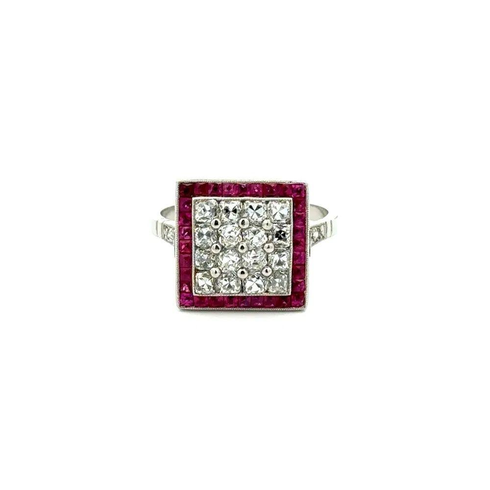 Platin-Statement-Ring aus Platin mit Diamanten im französischen Schliff und rotem Rubin im quadratischen Design (Französischer Schliff) im Angebot