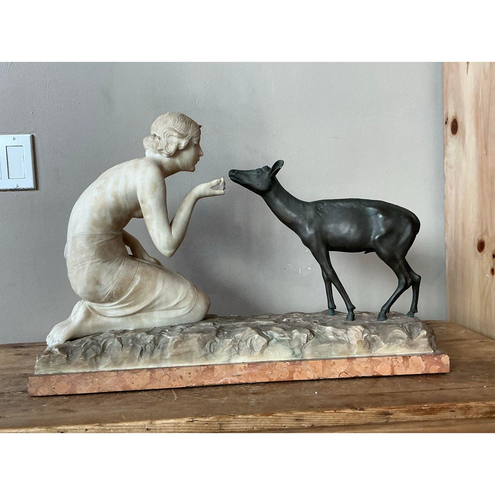 Bronzo Scultura d'epoca in bronzo e pietra scolpita in stile Deco francese di R. Ponti 