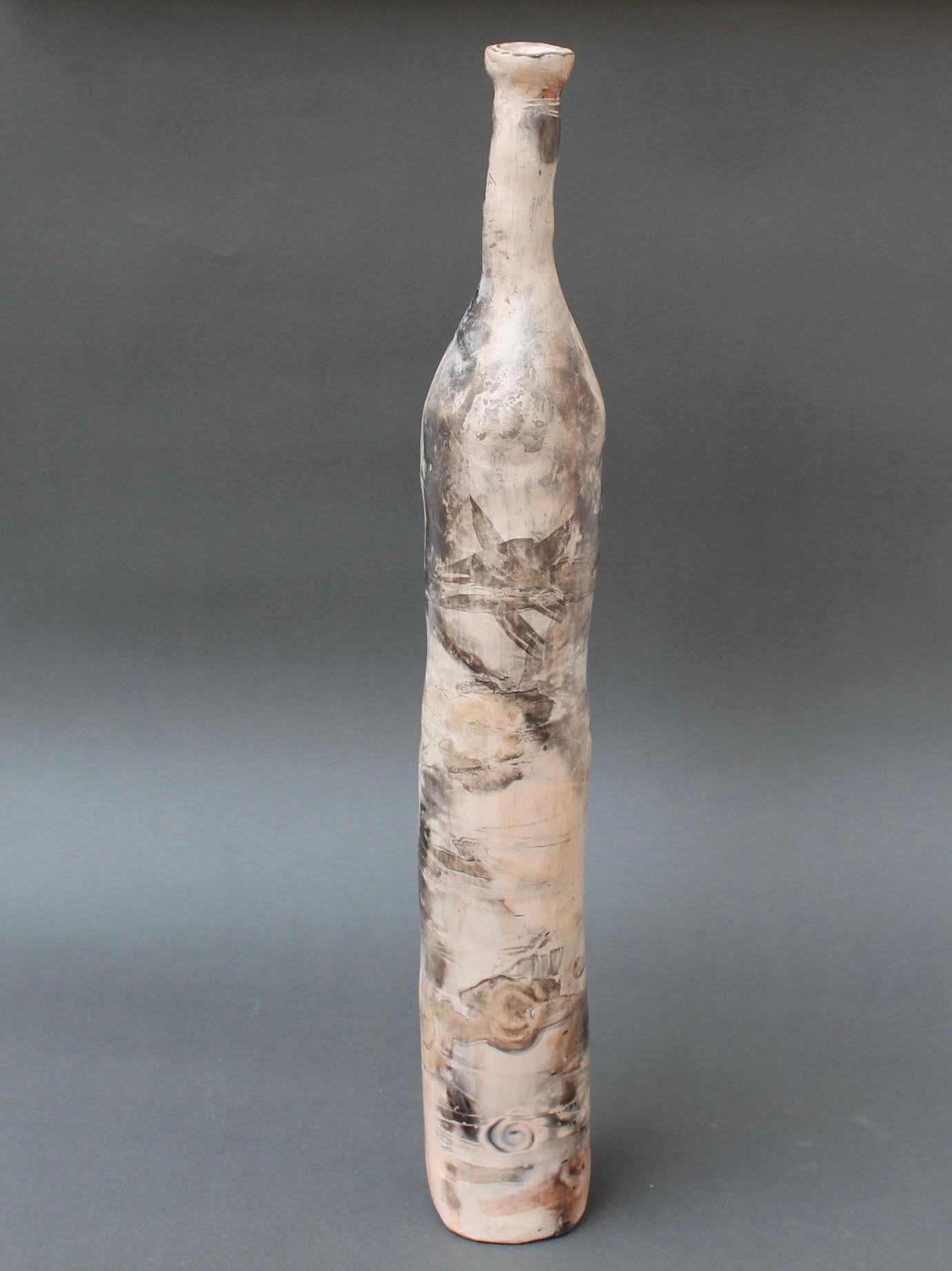 Vintage French Decorative Ceramic Elongated Bottle (20th C) In Good Condition For Sale In London, GB