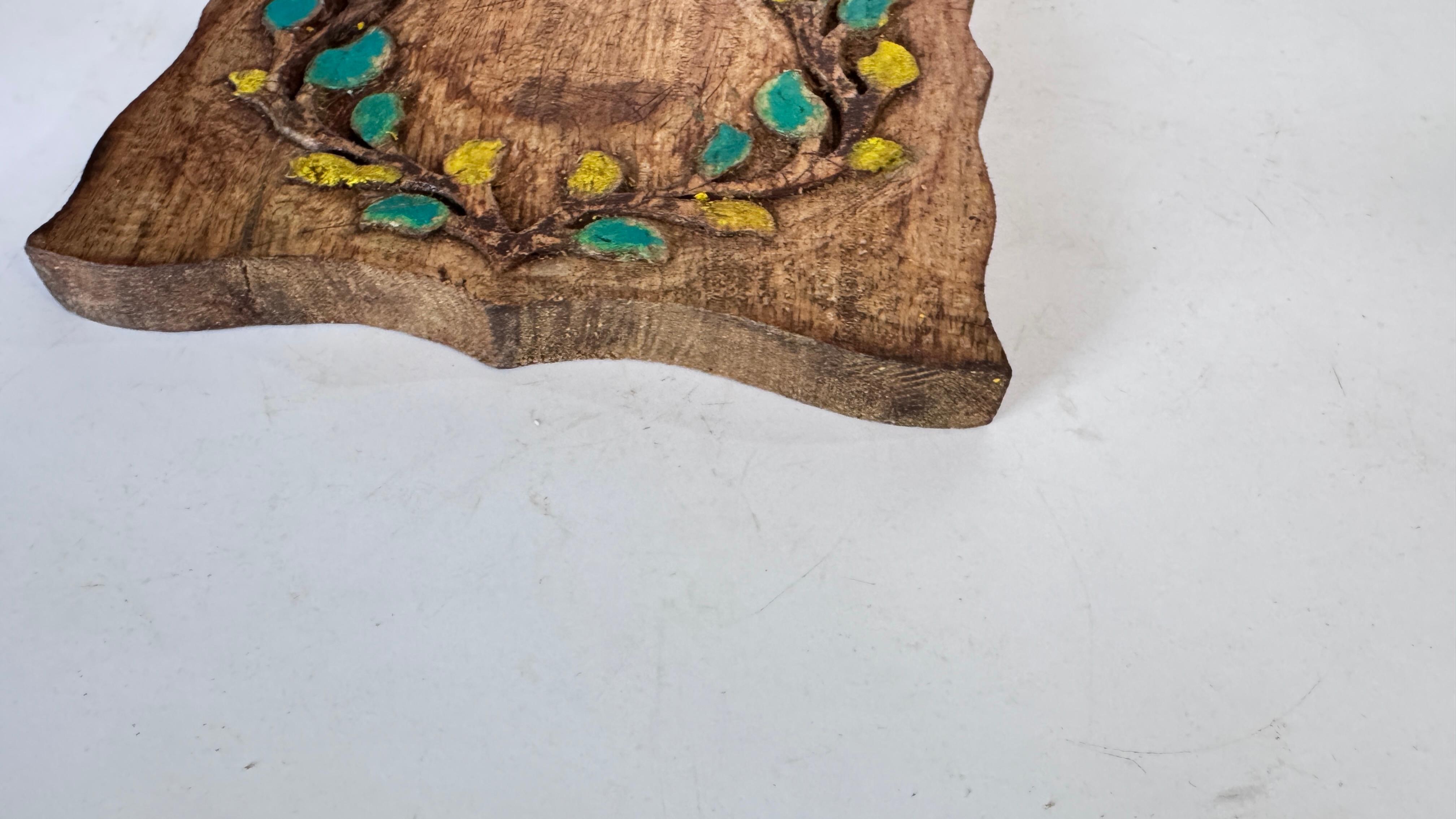 Tavola decorativa francese d'epoca in legno - Disegno floreale dipinto a mano - Anni '60 in vendita 1