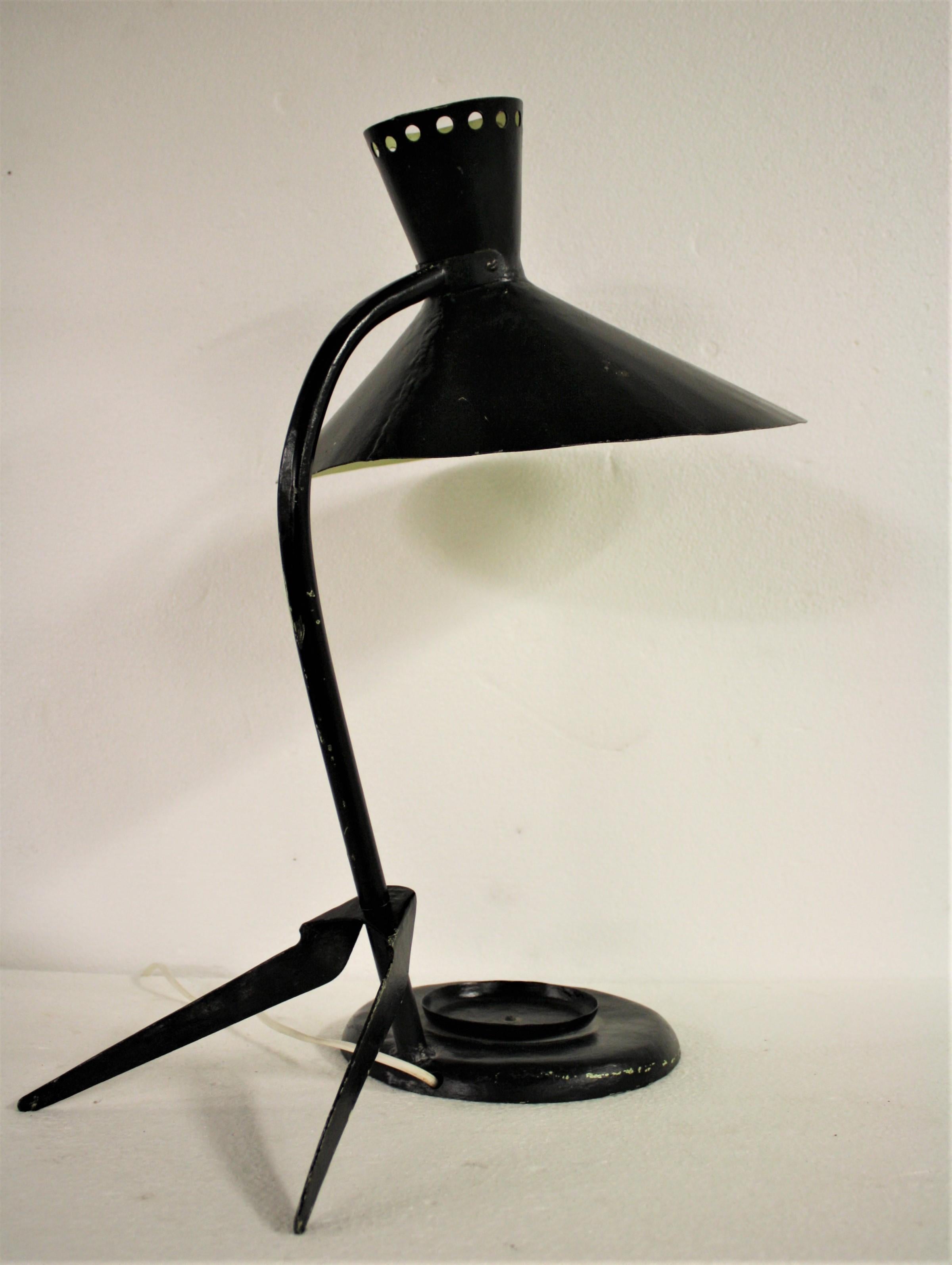 Vintage French Diabolo Desk Lamp, 1950s In Good Condition In HEVERLEE, BE
