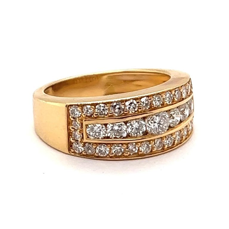 Vintage French Diamond 18 Karat Yellow Gold Band Ring For Sale at 1stDibs