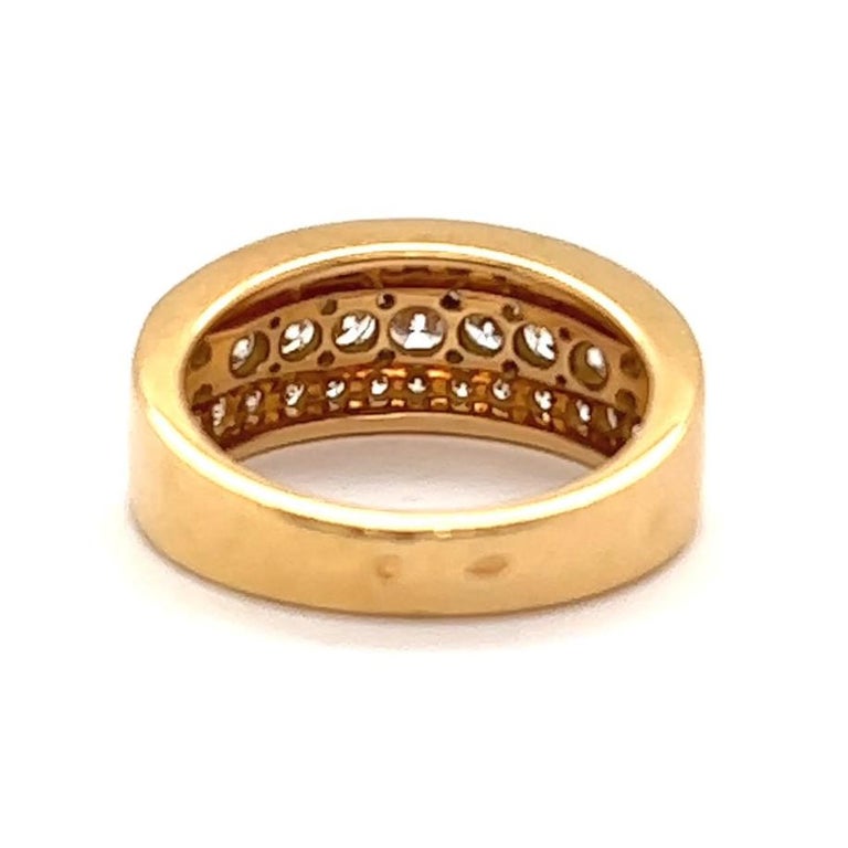 Vintage French Diamond 18 Karat Yellow Gold Band Ring For Sale at 1stDibs