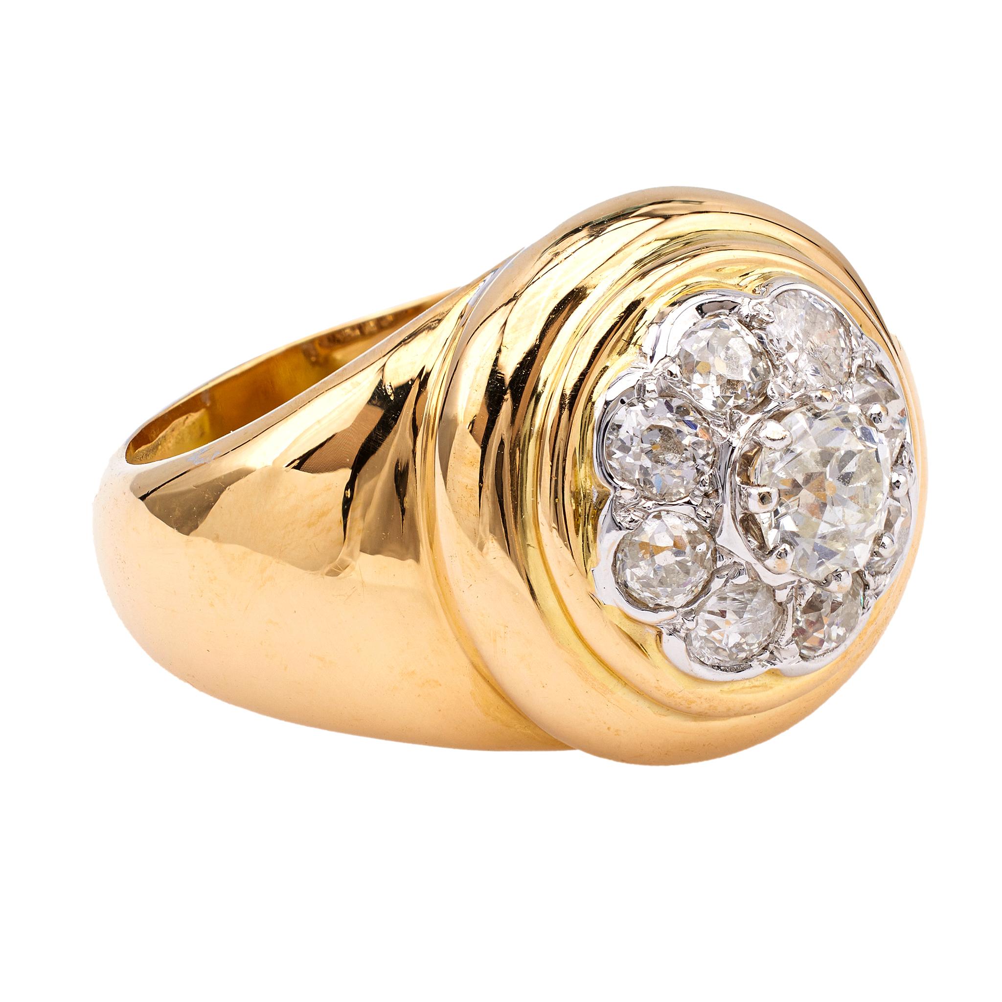 Women's or Men's Vintage French Diamond 18k Two Tone Gold Cluster Ring For Sale