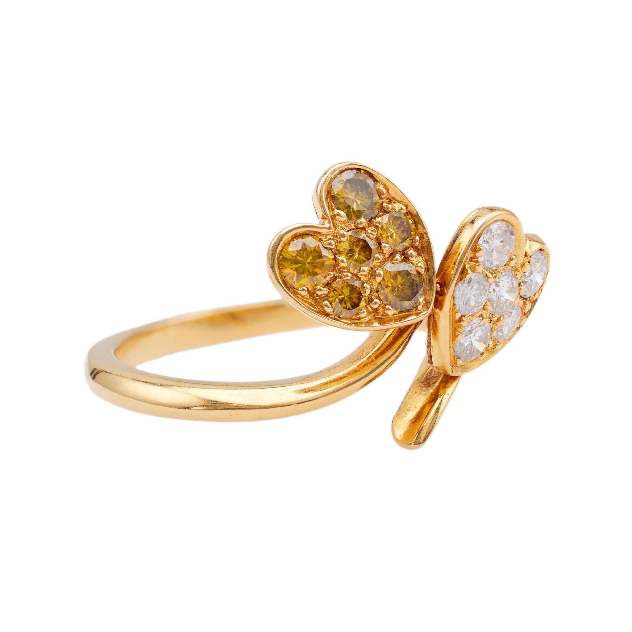 Women's or Men's Vintage French Diamond 18k Yellow Gold Double Heart Ring For Sale