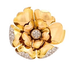 Bague cocktail française vintage fleur en or jaune 18 carats et diamants