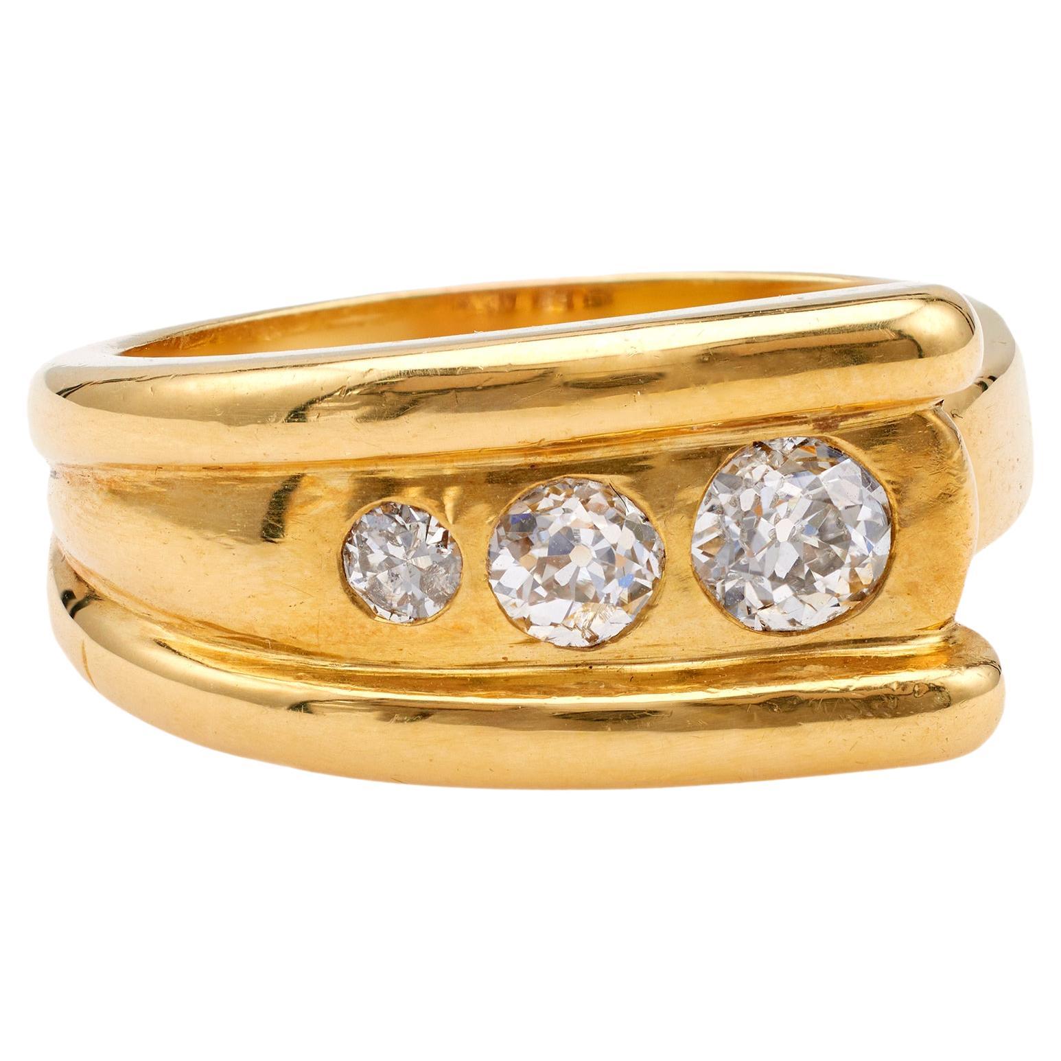 Vintage French Diamond 18k Yellow Gold Ring For Sale