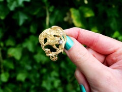 Broche mythologique française vintage en or jaune et diamants, c. 1940