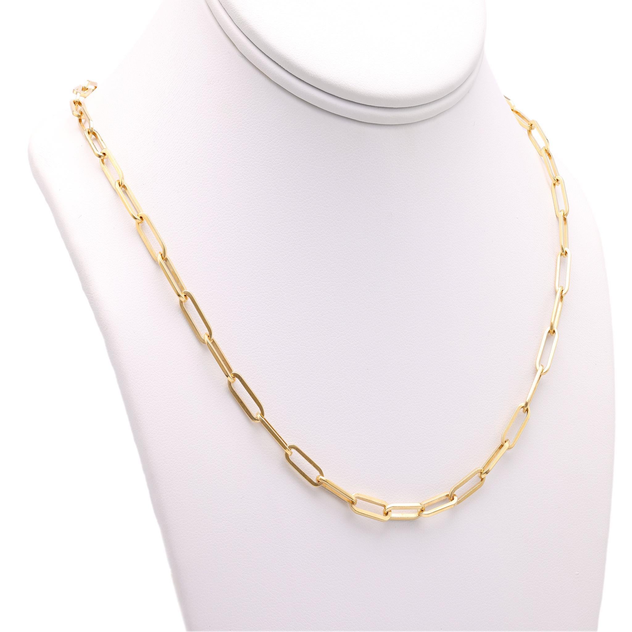One Vintage French Dinh Van 18k Yellow Gold Paperclip Necklace. Crafted in 18 karat yellow gold signed Dinh Van with French hallmarks, weighing 24.40 grams. Circa 1970. The necklace is 26 inches in length.

About this Item: Step into the world of
