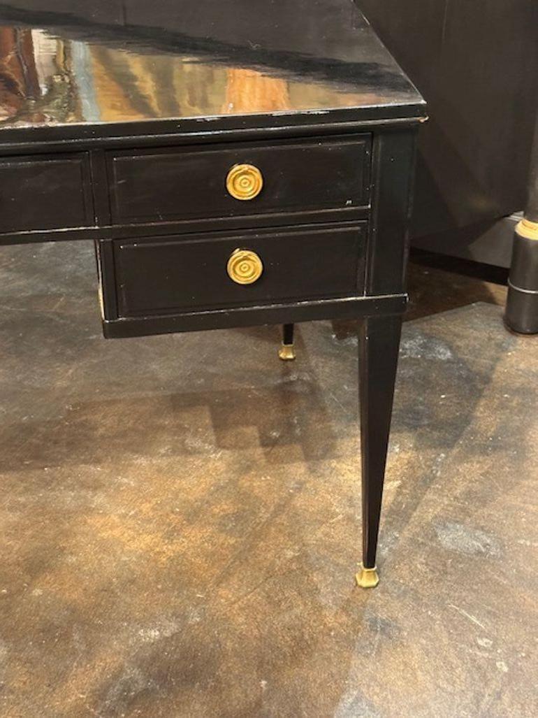 Bureau Vintage Français Directoire laqué noir Bon état - En vente à Dallas, TX