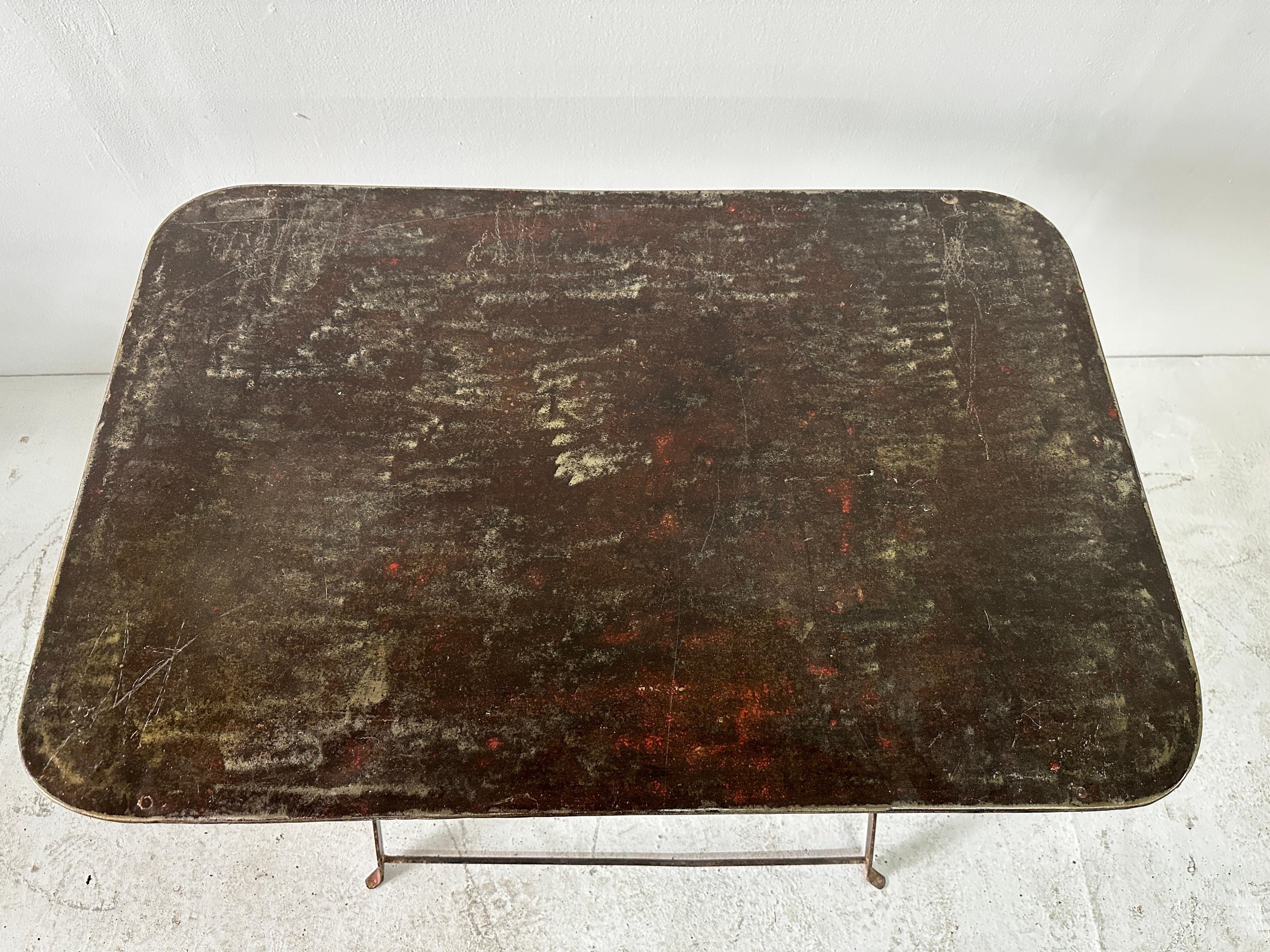 Vintage French Distressed Metal Folding Bistro Table In Good Condition For Sale In East Hampton, NY