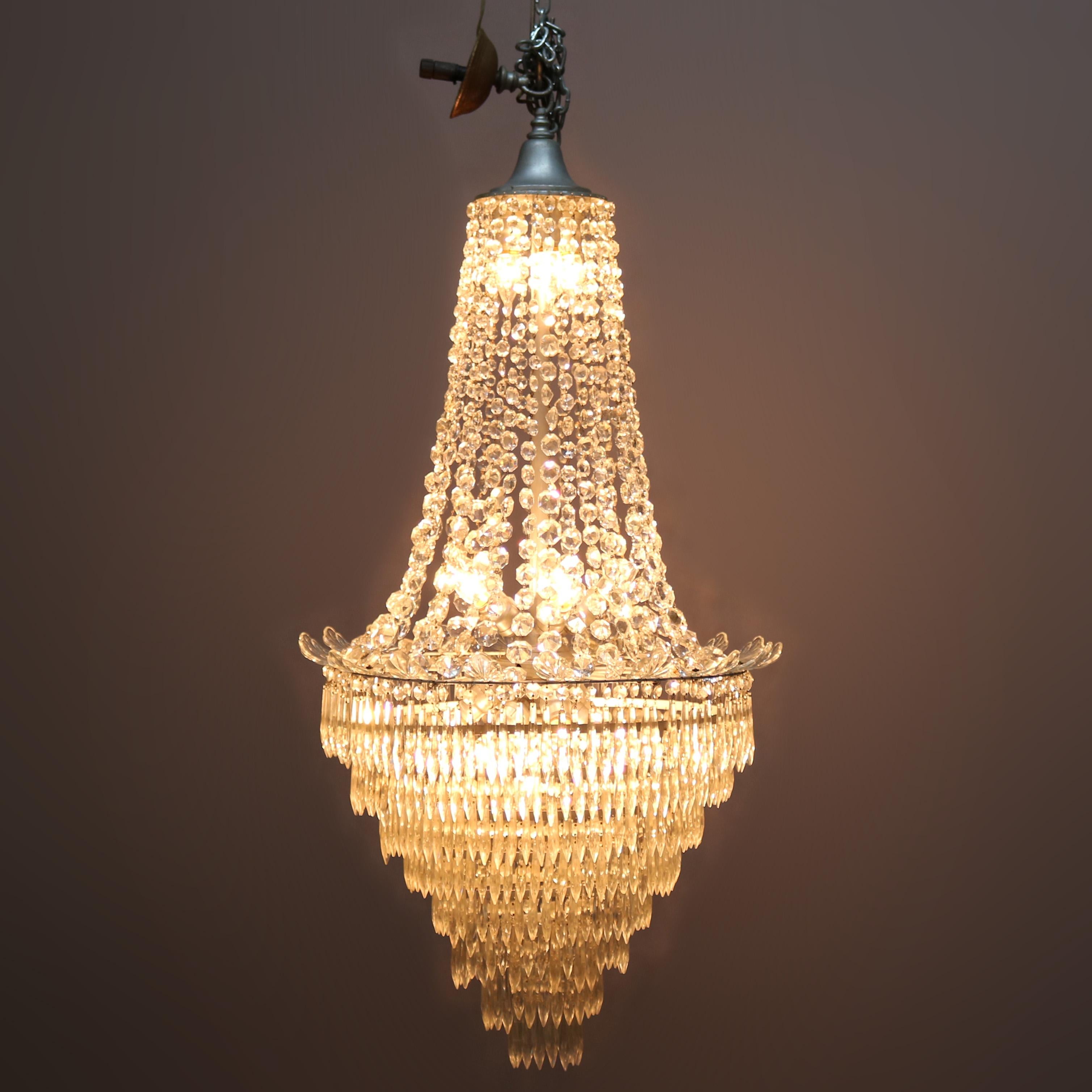 chandelier wedding cake