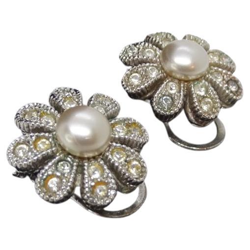 Vintage French earrings in the shape of Daisies, zircons, pearls For Sale