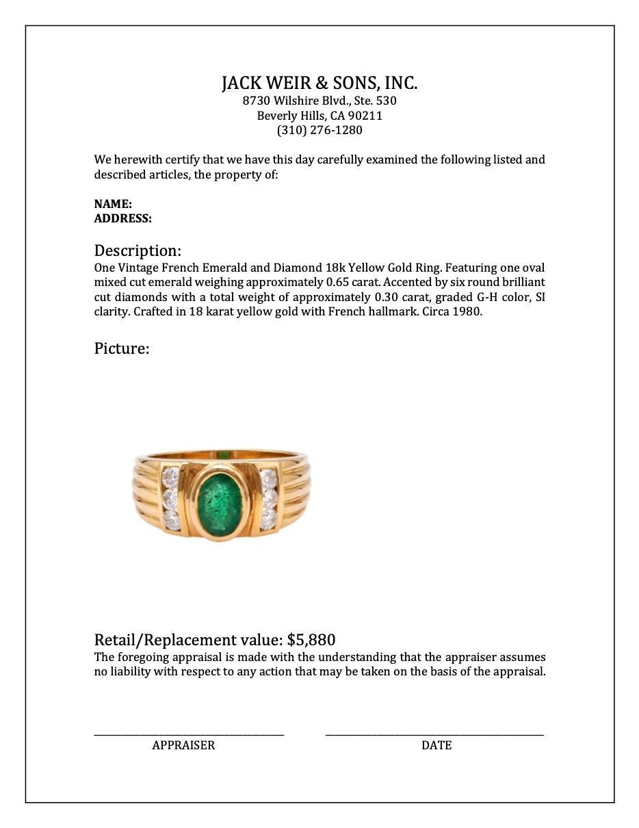 Vintage French Emerald and Diamond 18k Yellow Gold Ring For Sale 2