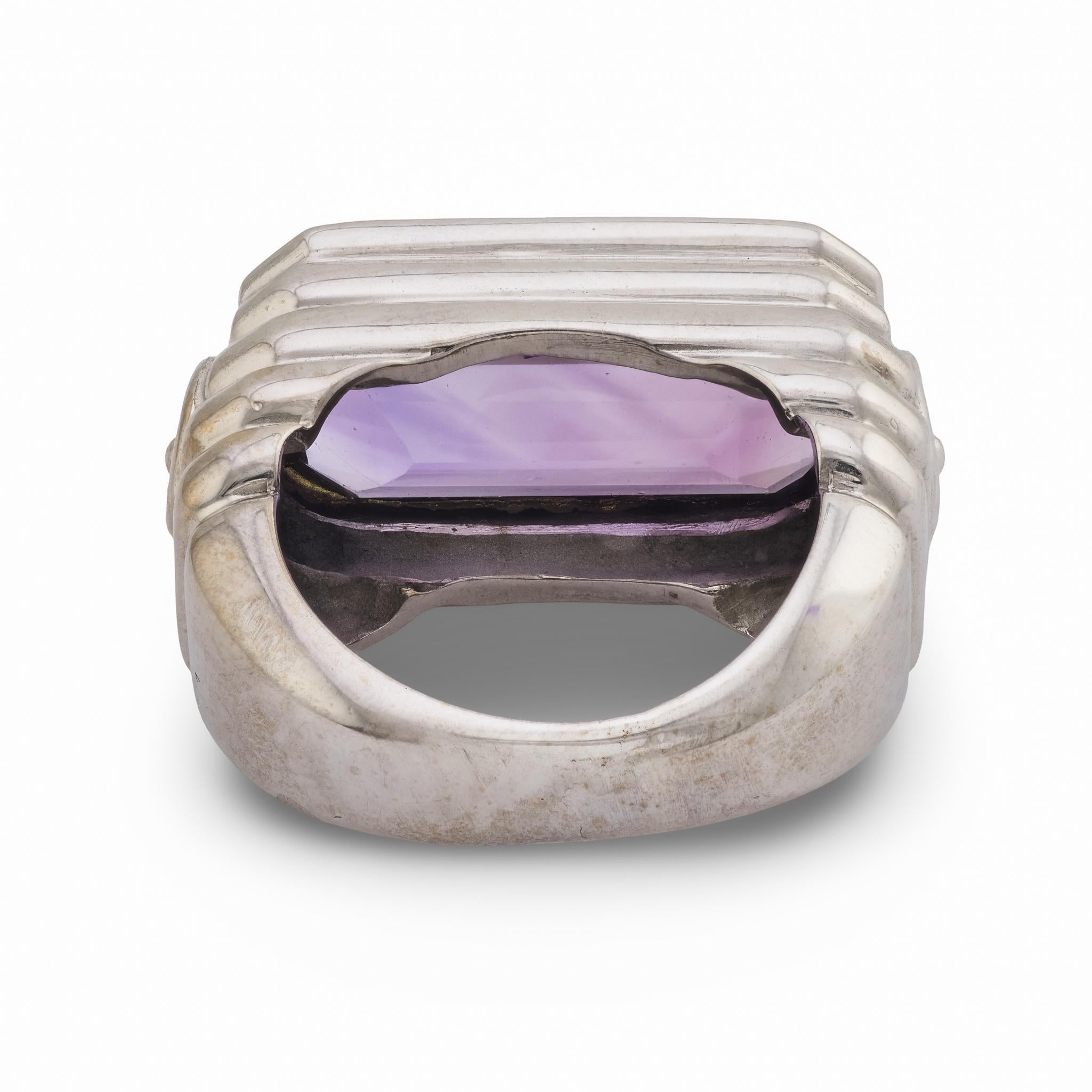 Vintage French Smaragdschliff Amethyst-Diamant 18k Weißgold-Cocktailring im Angebot 2