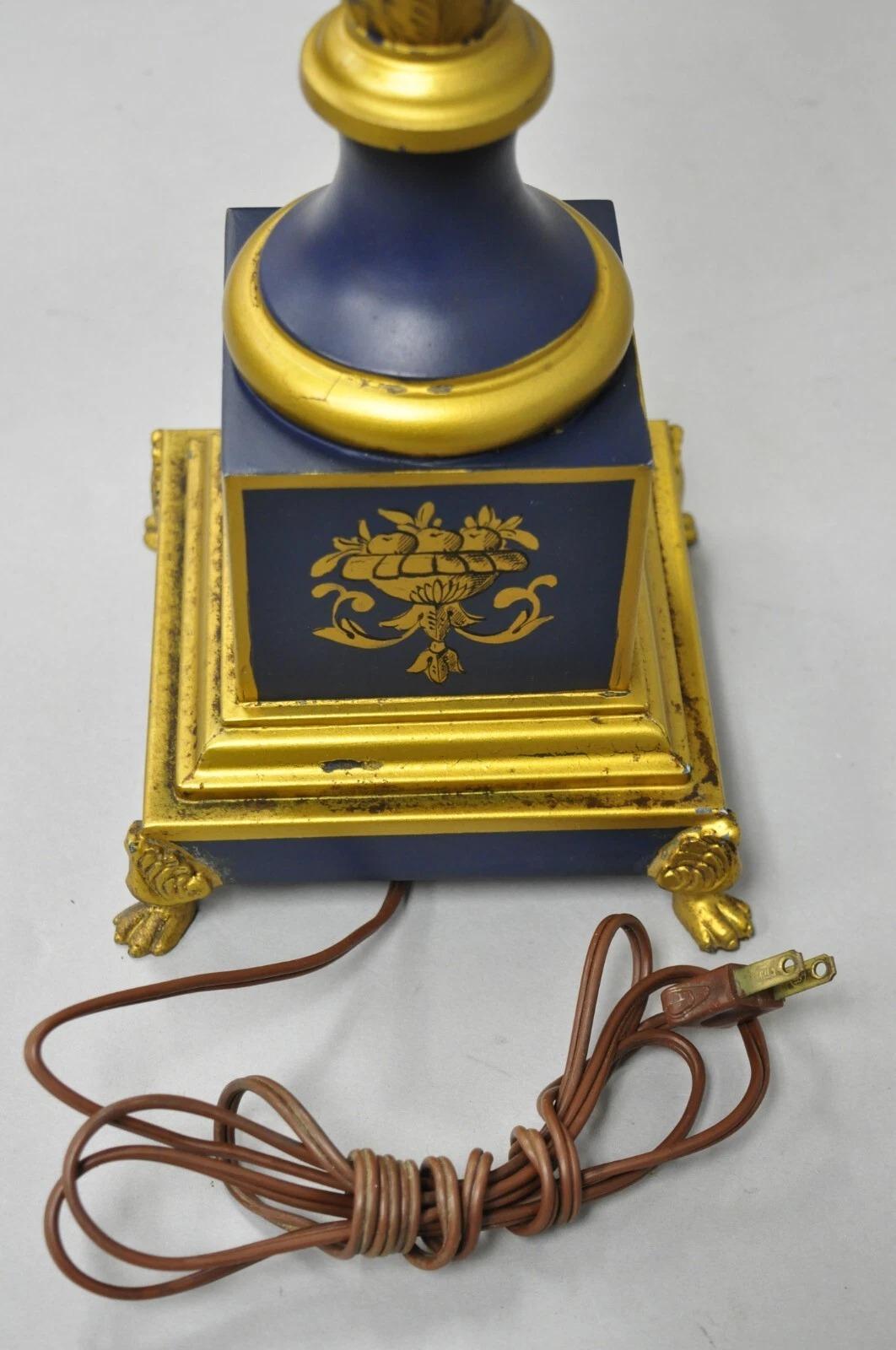 Vintage Französisch Empire Blau Tole Metall Gold Swan gemalt Urne Form Tischlampe im Angebot 6