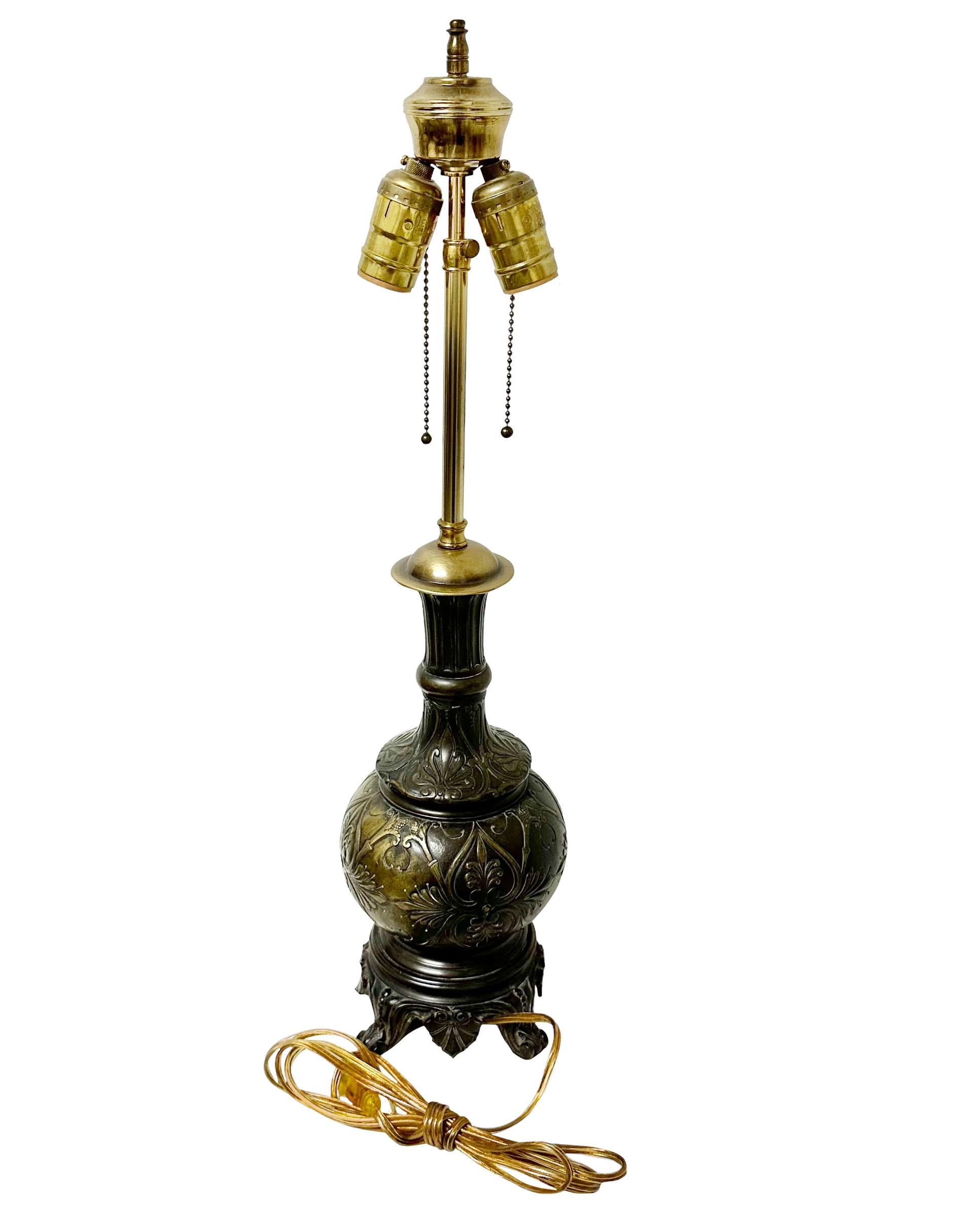 Französische Empire-Lampe, Vintage (Bronze) im Angebot