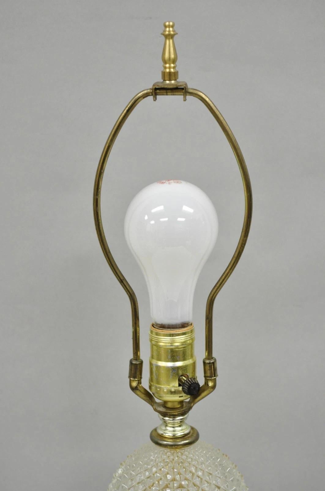 Vintage French Empire Neoclassical Style Crystal Glass Pineapple Table Lamp For Sale 5