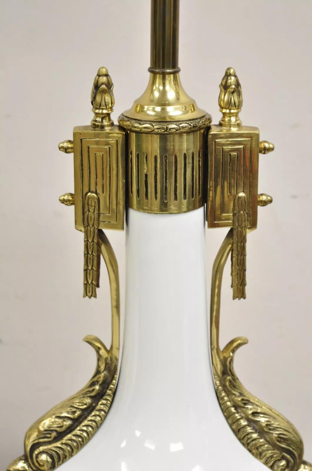Vintage French Empire Neoclassical White Porcelain Brass Ormolu Table Lamp Pair In Good Condition For Sale In Philadelphia, PA