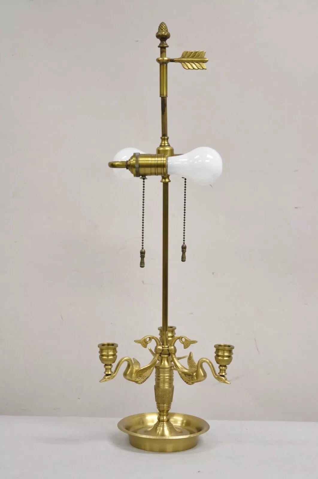 Lampada da scrivania a triplo candelabro Bouillotte in stile Impero Regency francese vintage in vendita 5