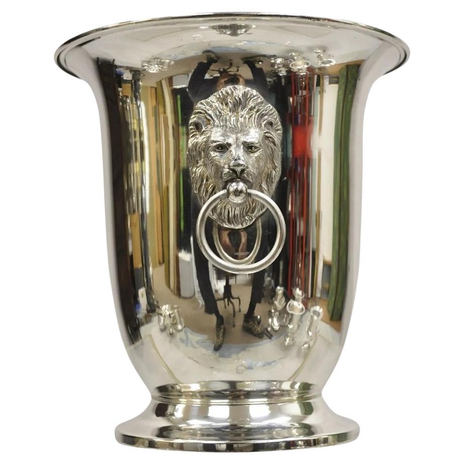 Secchiello per champagne vintage placcato in argento dell'Impero francese con teste di leone