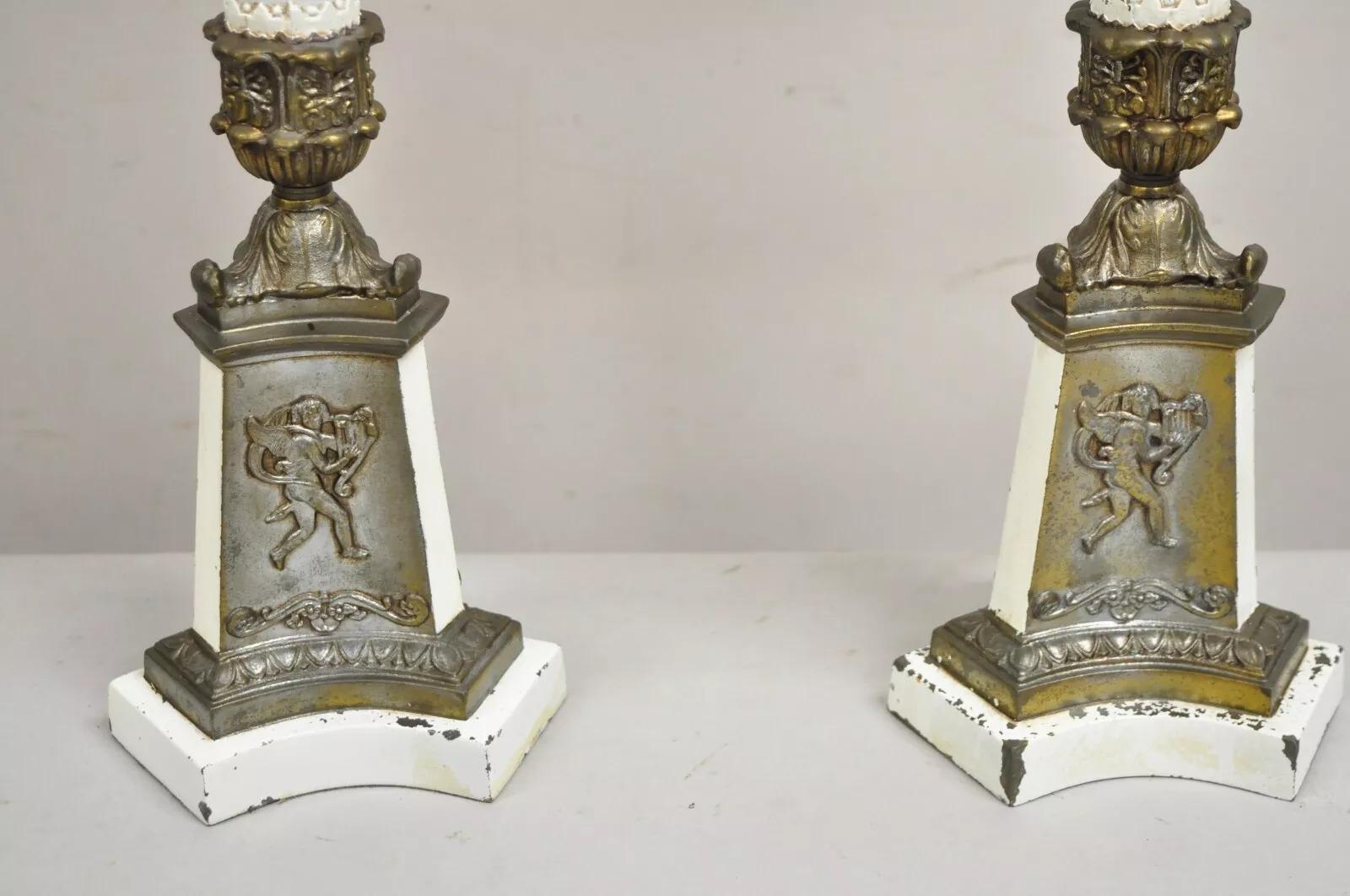Lampade da tavolo in ottone a candelabro in stile impero francese d'epoca - una coppia in vendita 2