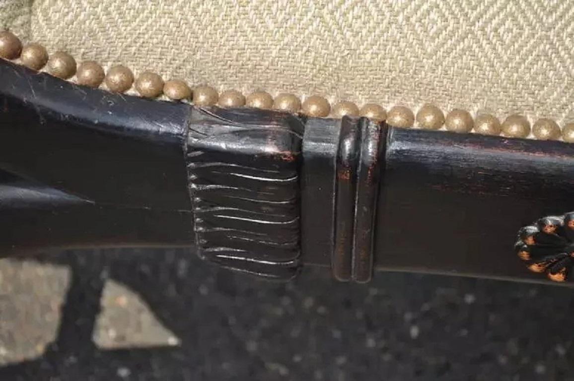 Panchina imbottita in stile impero francese Curule X-Frame in legno intagliato nero vintage in vendita 1