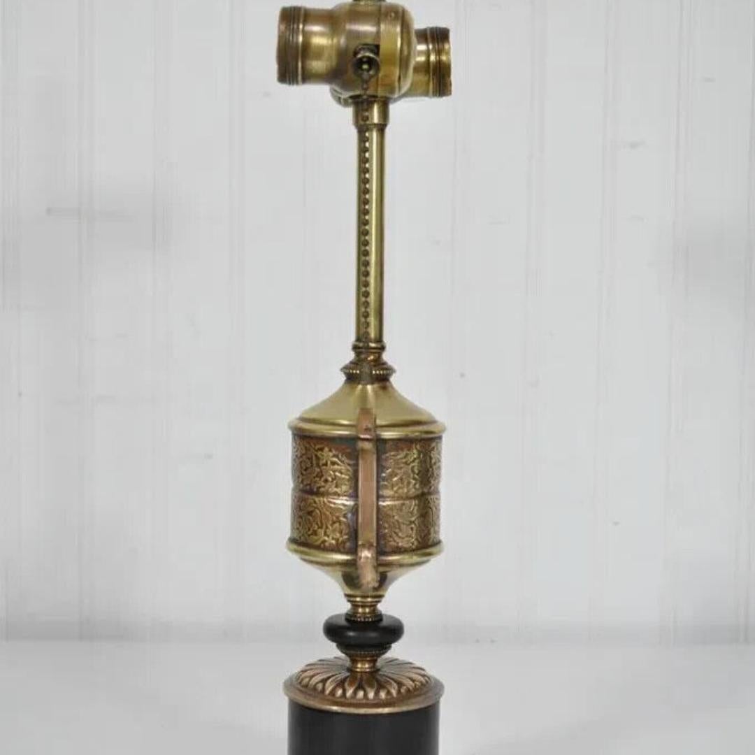 Französische Boudoir-Schminktischlampe im Empire-Stil aus Bronze in Urnenform, Vintage im Angebot 5