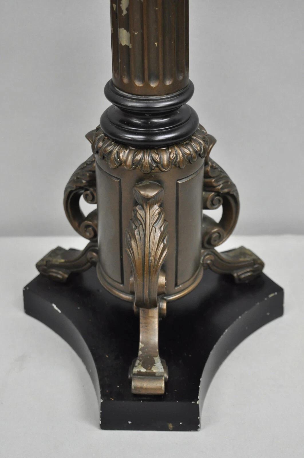 Lampada da tavolo a forma di colonna in metallo con finitura in bronzo, vintage French Empire in vendita 4