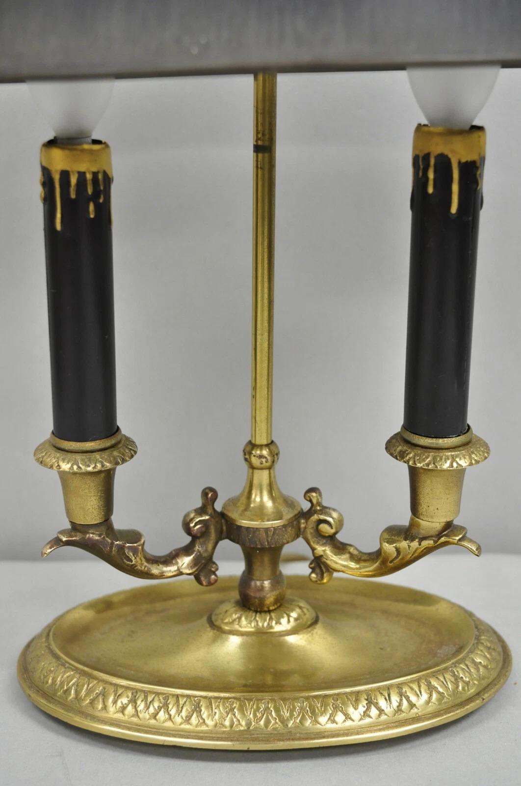 Métal Lampe de bureau Empire en métal à abat-jour ovale, petite bouillotte en laiton en vente