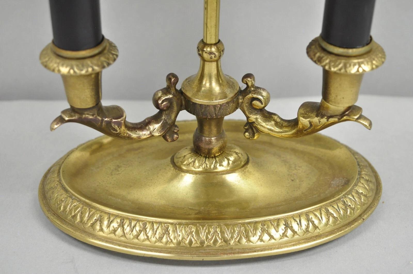 Lampe de bureau Empire en métal à abat-jour ovale, petite bouillotte en laiton en vente 1