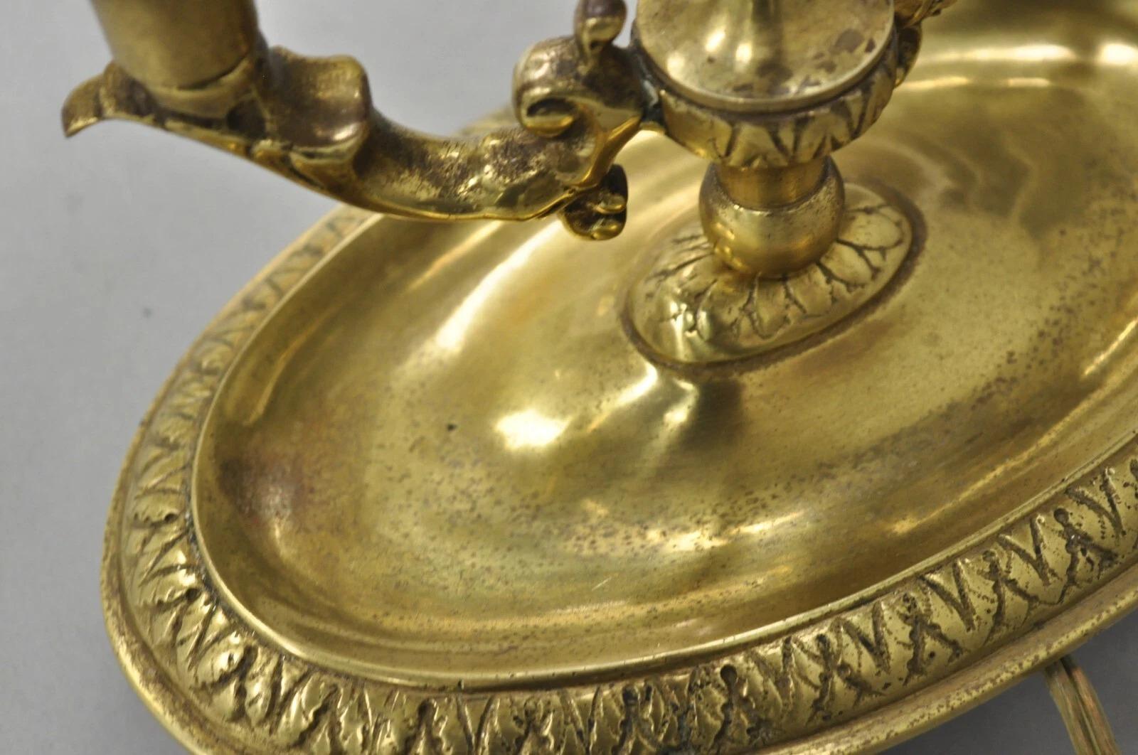 Lampe de bureau Empire en métal à abat-jour ovale, petite bouillotte en laiton en vente 2