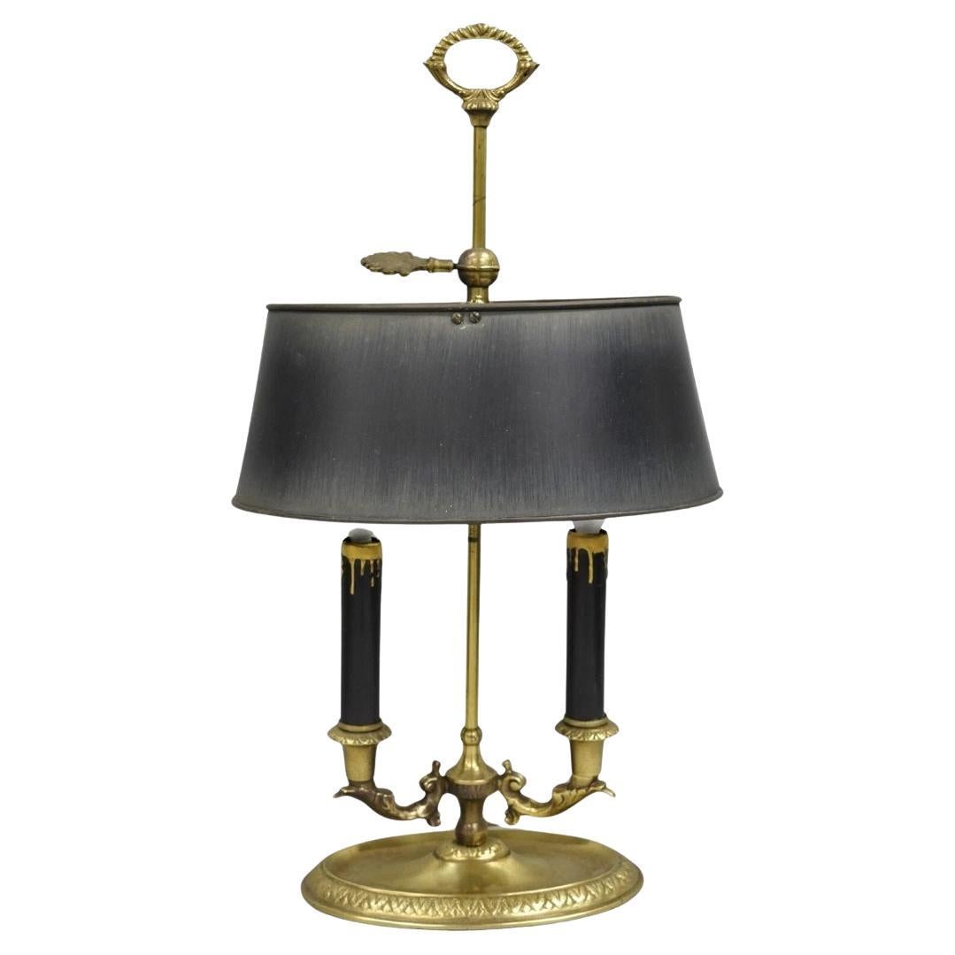 Lampada da scrivania vintage francese Empire Tole Metal Oval Shade Small Brass Bouillotte