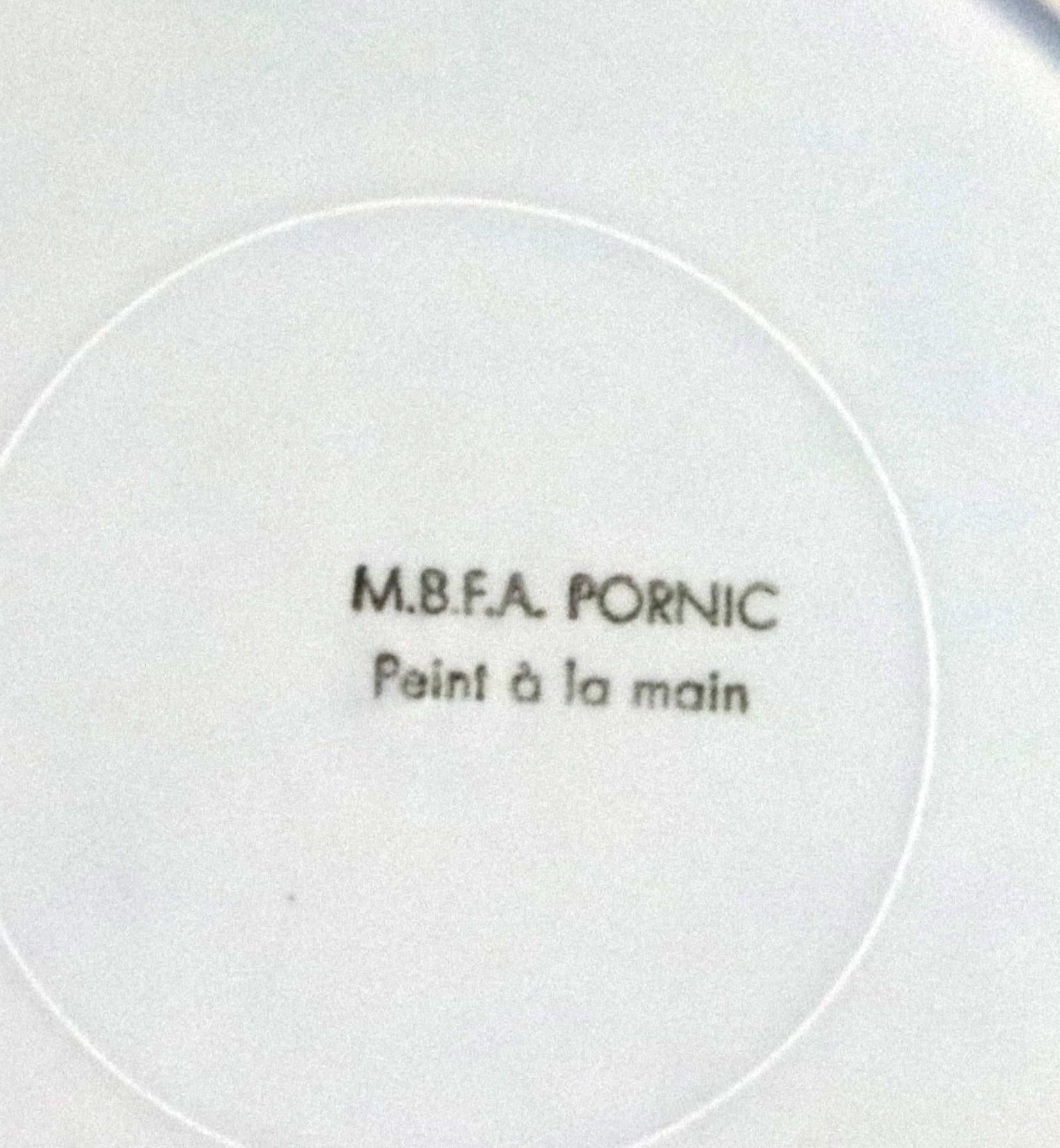 Ceramica Servizio di maiolica francese d'epoca decorato con pesci, MFBA Pornic in vendita