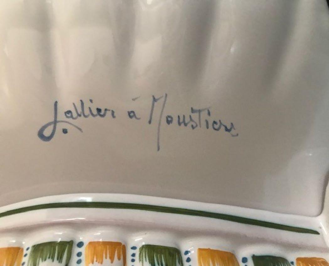 Hand-Painted Vintage French Faience Wall Lavabo from Lallier Moustiers, 3 Pieces For Sale