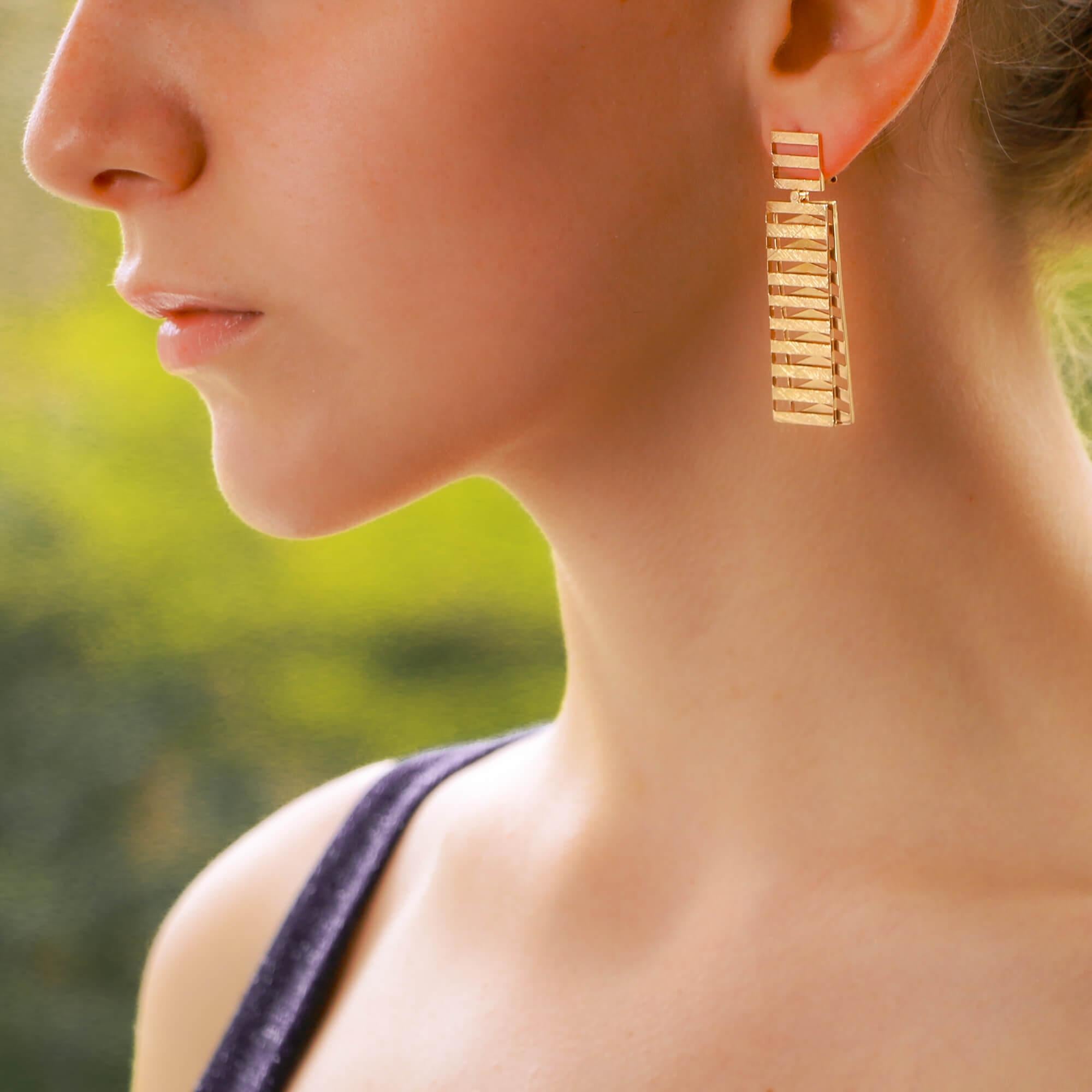 Retro Vintage French Fan Drop Dangle Earrings Set in 18k Rose Gold For Sale
