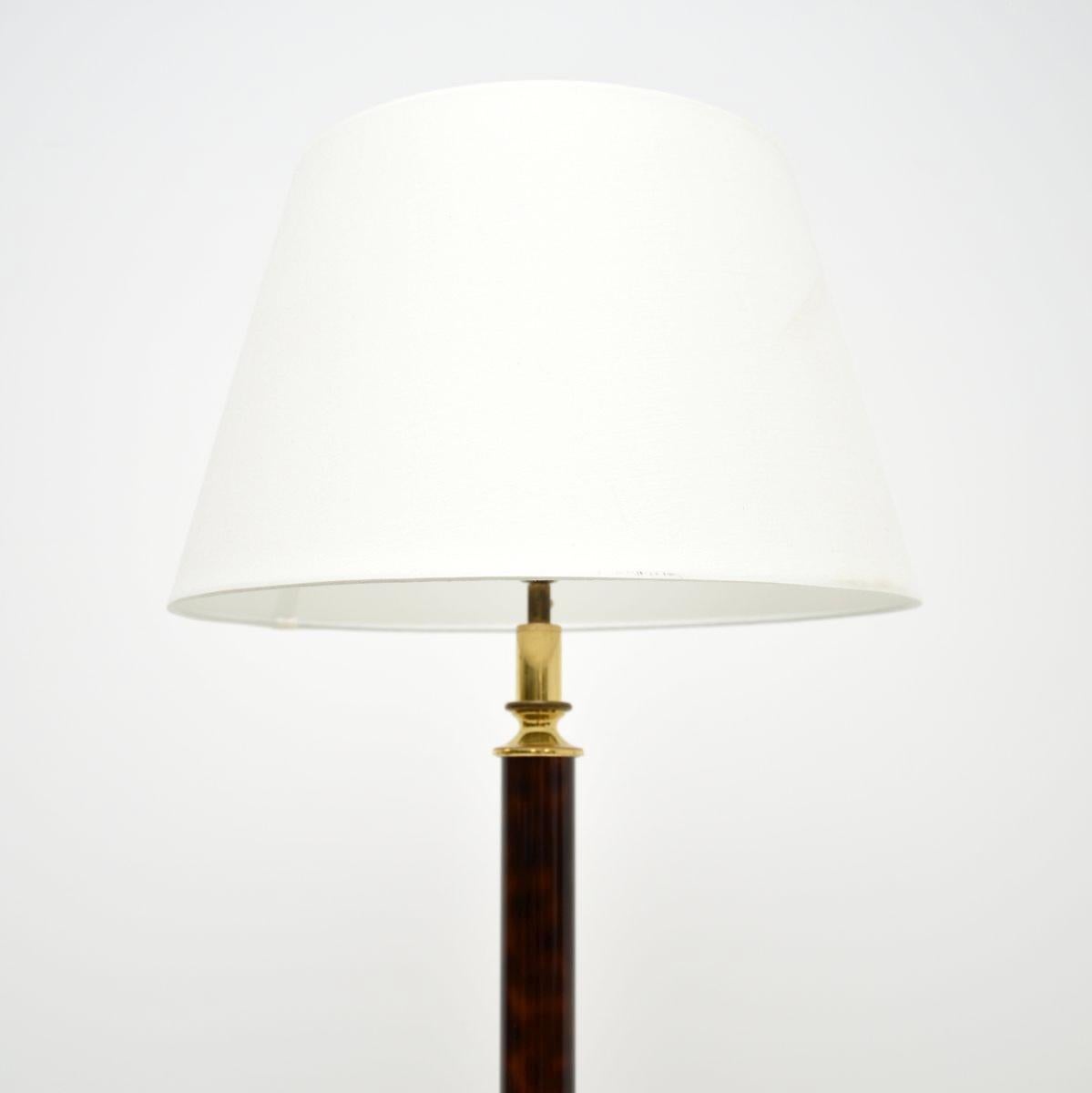 A beautiful vintage French floor lamp by Le Dauphin in faux tortoise shell and gold finish. It dates from the 1970’s, it was recently imported from France.

This is of excellent quality and the design is gorgeous. It is made from lacquered wood that