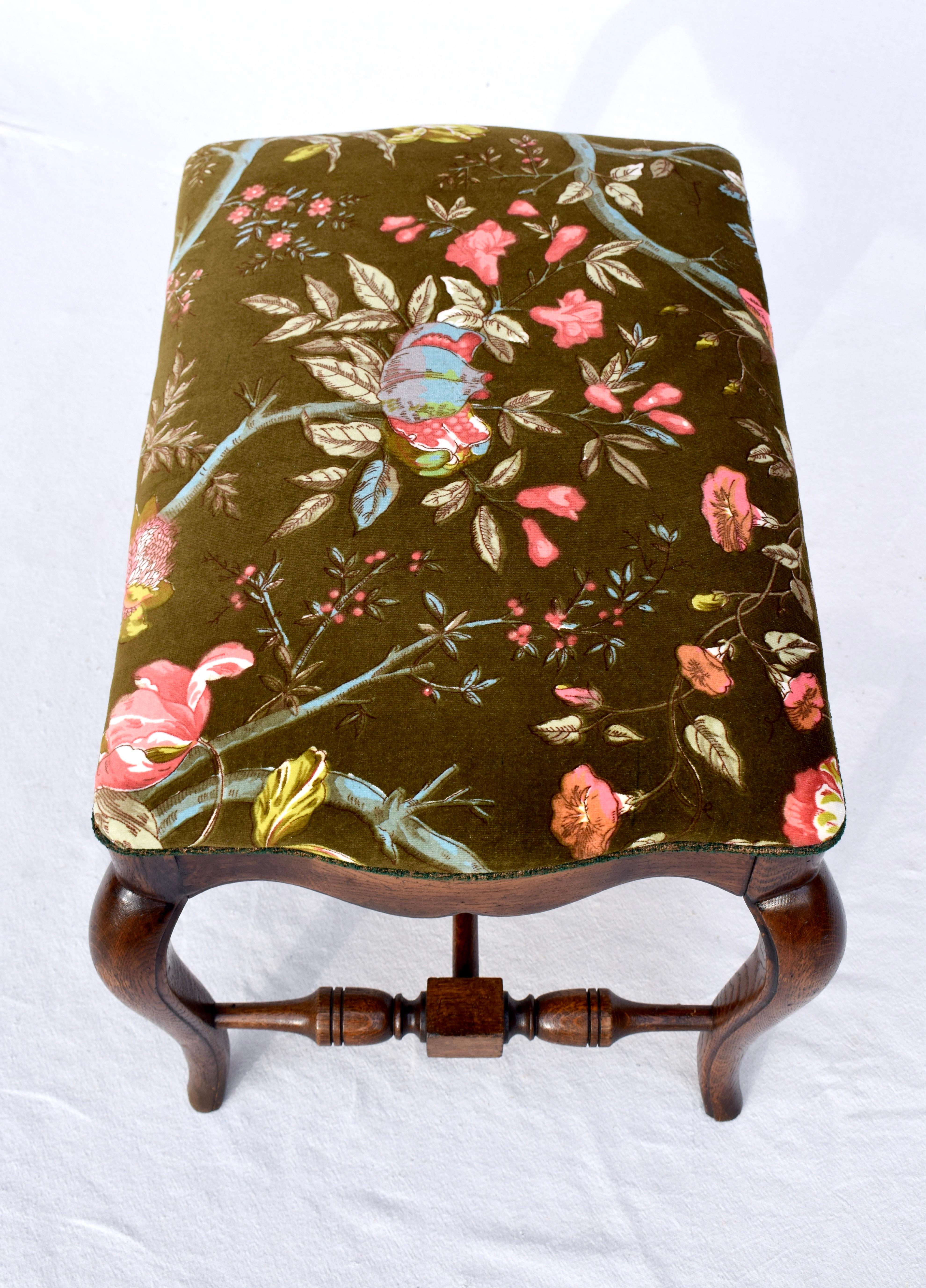 20th Century Vintage French Footstool Ottoman in Brunschwig & Fils Velvet For Sale