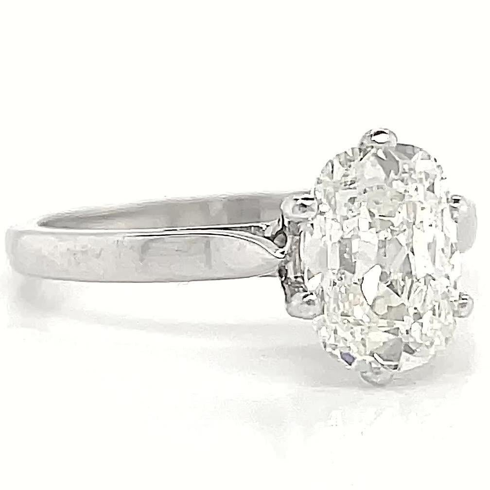 Vintage French GIA 1.54 Carat Antique Cushion Cut Diamond Gold Engagement Ring In Excellent Condition In Beverly Hills, CA