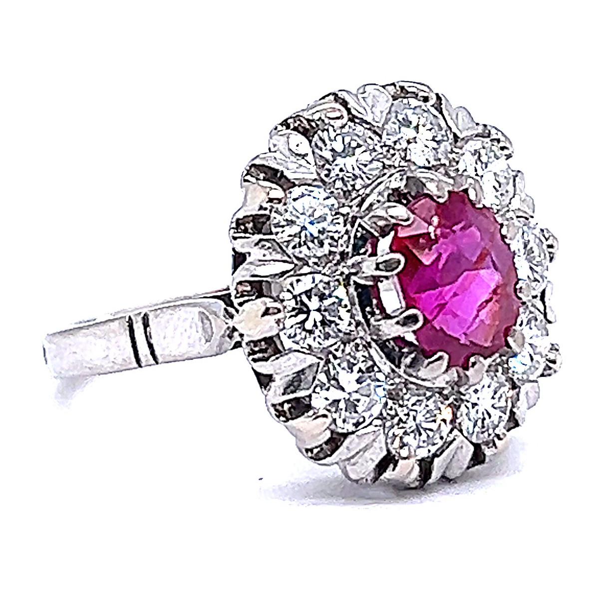 Vintage French GIA 1.39 Carat No Heat Burma Ruby Diamond Platinum Ring In Excellent Condition In Beverly Hills, CA