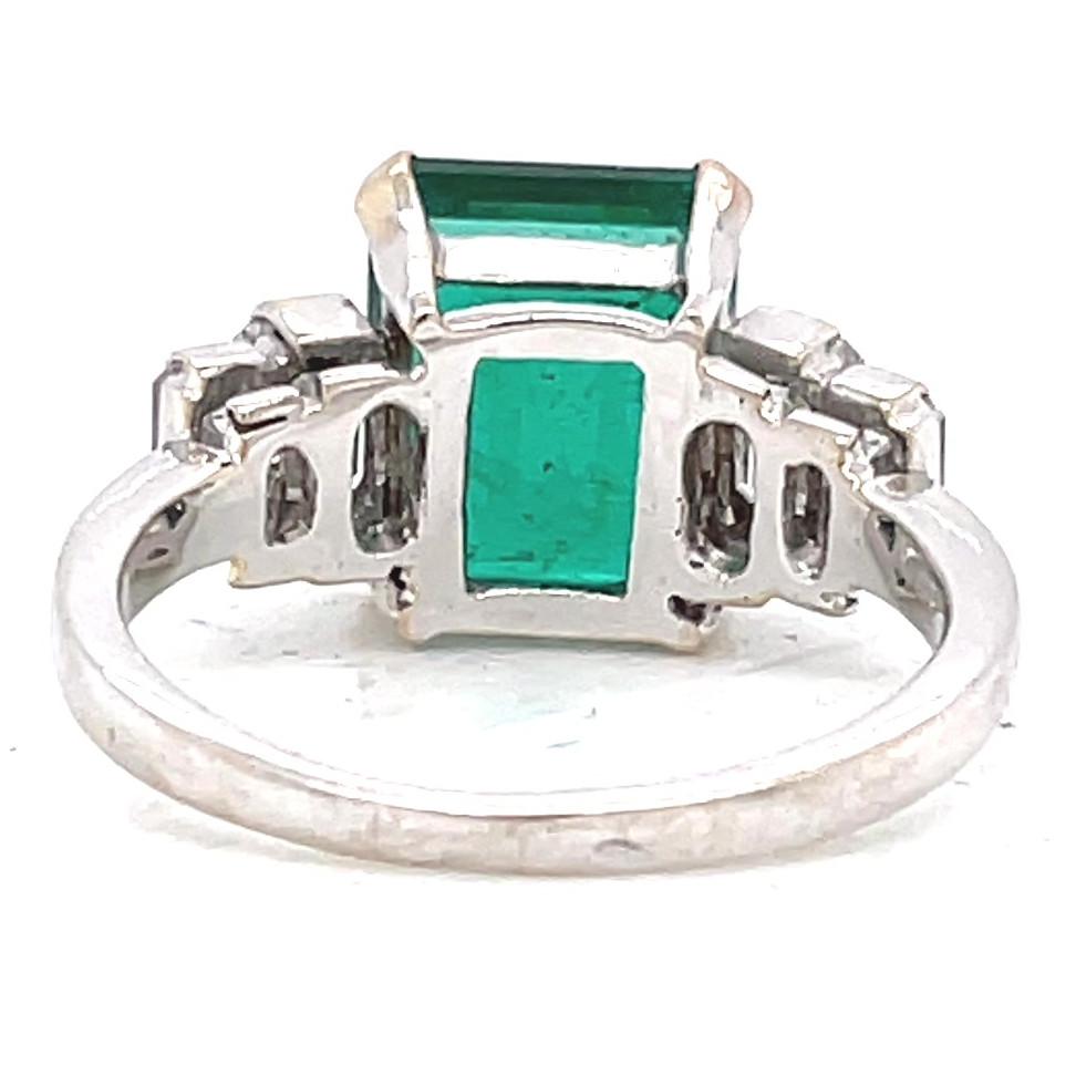 Women's Vintage French GIA Zambian Emerald Diamond 18 Karat White Gold Ring